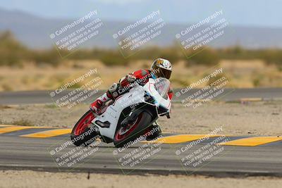 media/Jan-15-2023-SoCal Trackdays (Sun) [[c1237a034a]]/Turn 15 (1pm)/